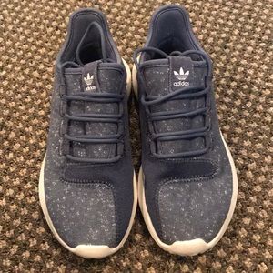 Boys Size 6 Adidas Tubular Shoes